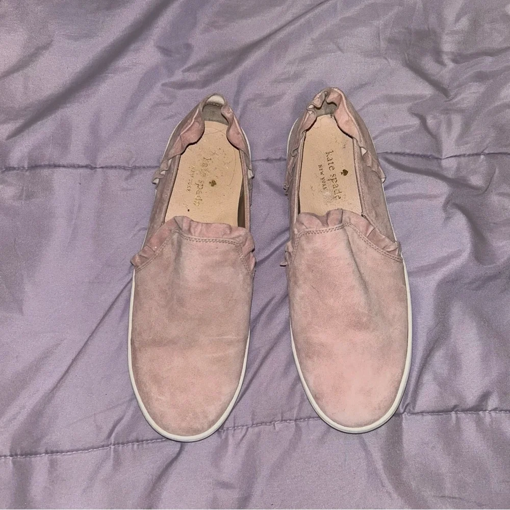 Kate Spade | Lilly Ruffle Suede Sneakers Sz 6.5